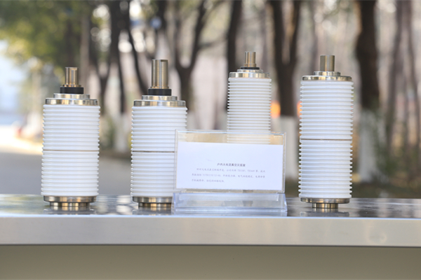 真空開關管絕緣外殼采用玻璃材料，優(yōu)勢多多！